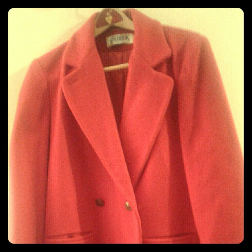 Wool coat hip length n